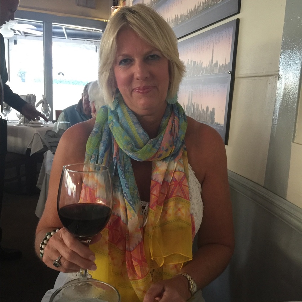 Meet your Posher, Kimberly
